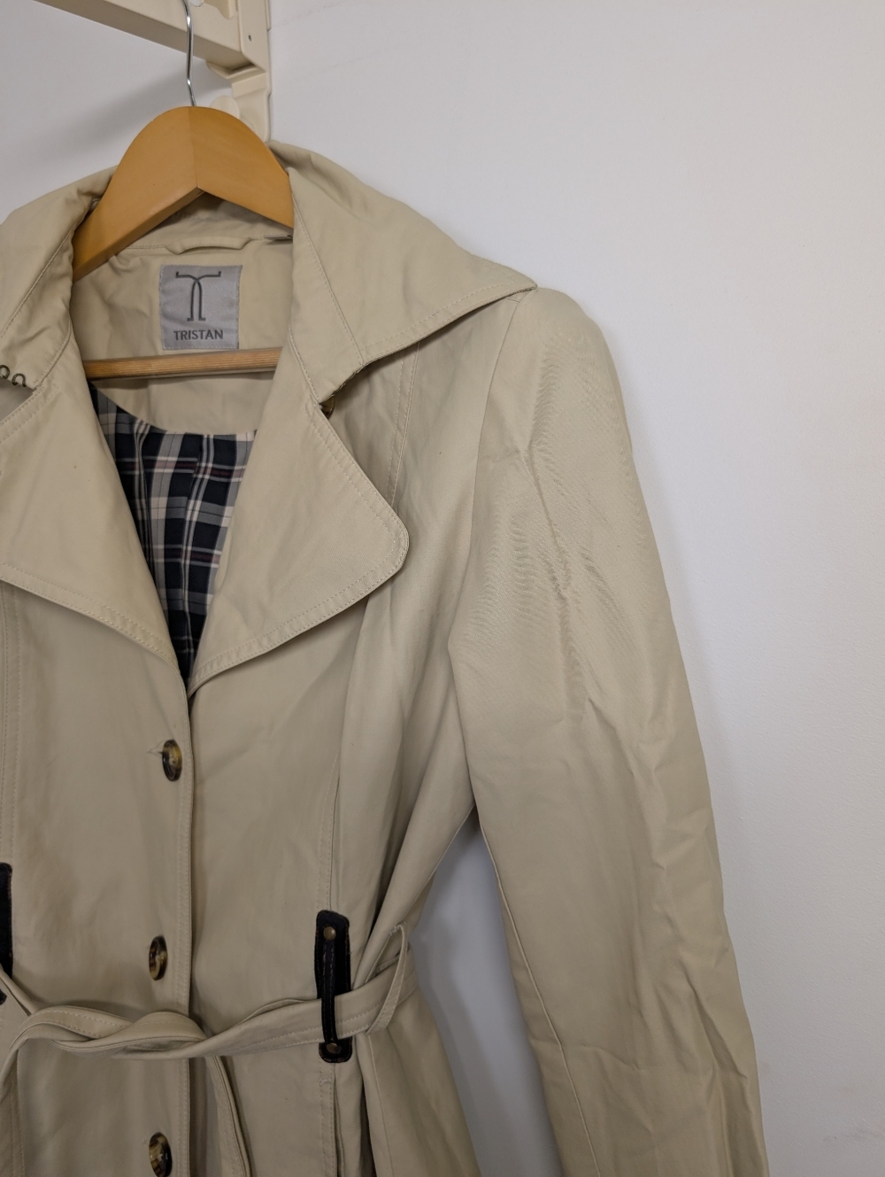TRISTAN BEIGE TRENCH COAT BELTED CLASSIC JACKET SIZE MEDIUM - Picture 3 of 7